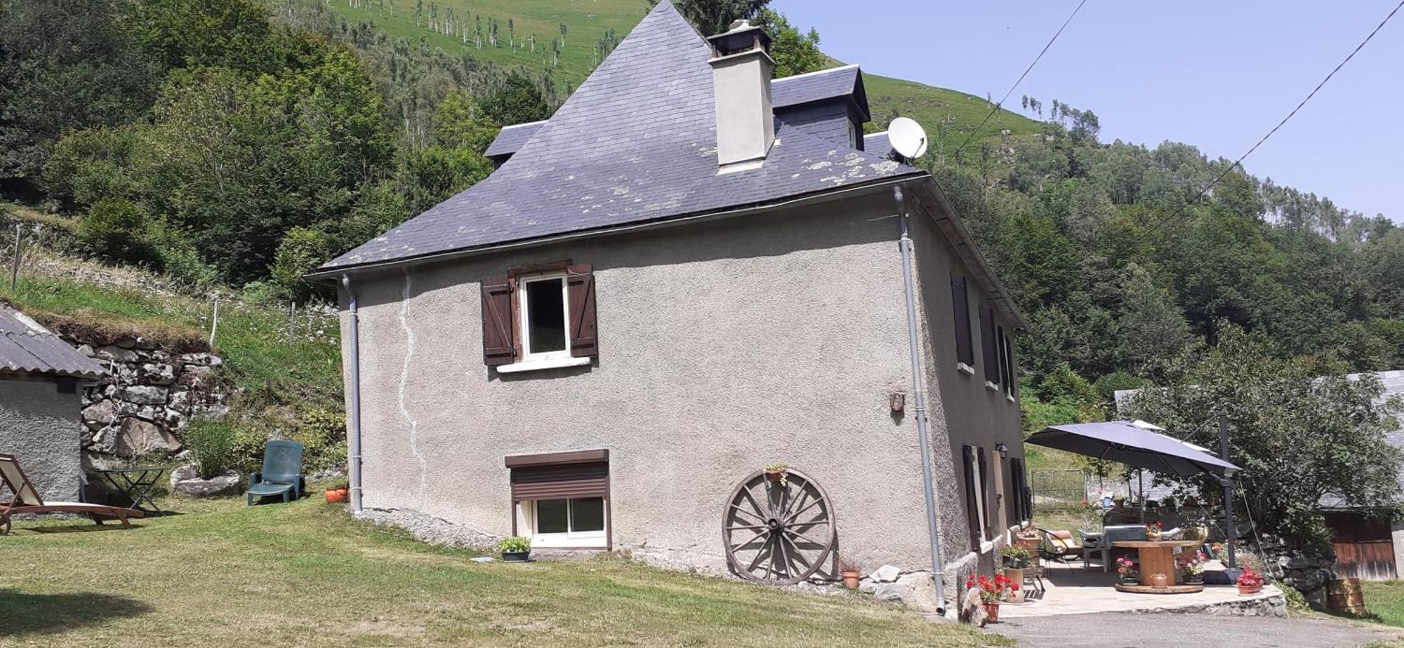 Appartement Habas Estaing Hautes Pyrenees Val D'Azun Exterior photo